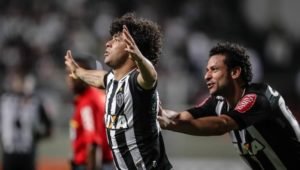 Fred e Luan fizeram os dois últimos gols do Atlético contra o Santa Cruz. (Foto: Futura Press)