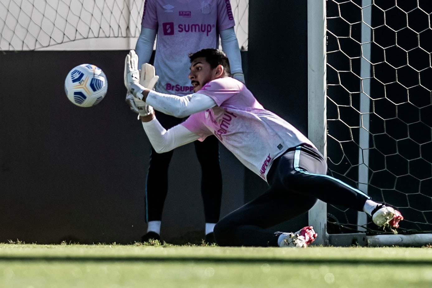 Renovação goleiro João Paulo avança previsão para assinatura