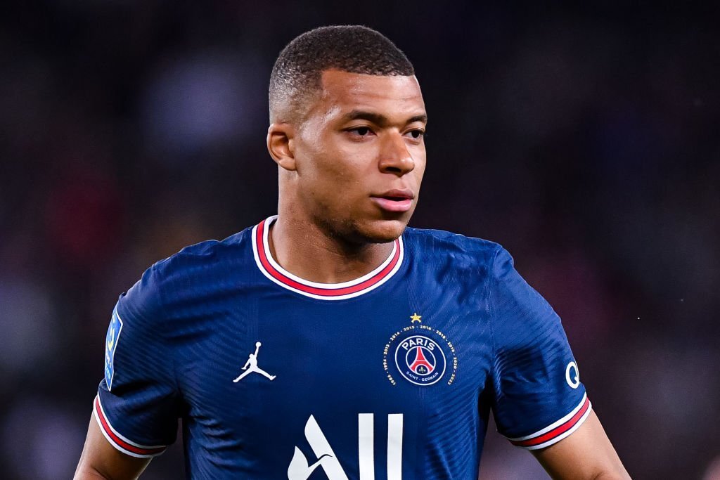 PSG faz proposta surreal e encaminha renovação de Mbappé Mercado do