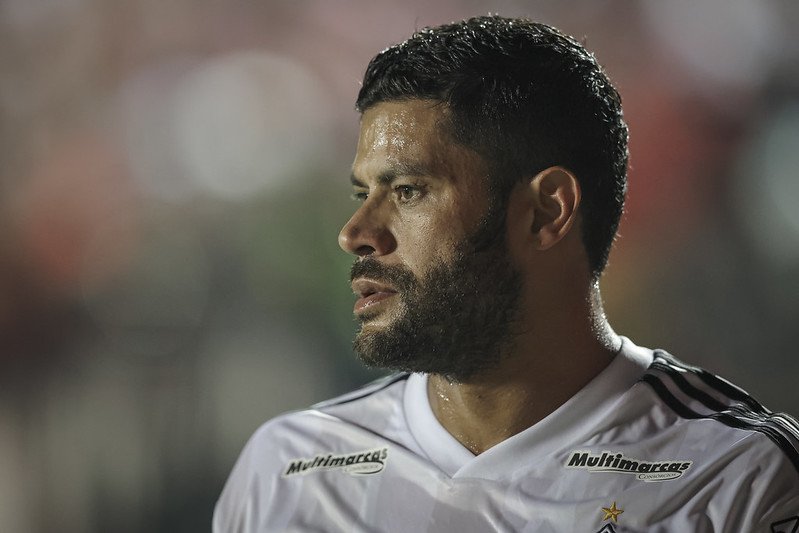 Hulk Revela Propostas Para Sair Do Atl Tico Mg E Fala Sobre Desejo De