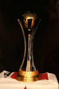 215px-Trofeu_SPFC_-_Mundial2005_01