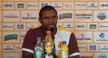 Fortaleza contrata Wilian Simões