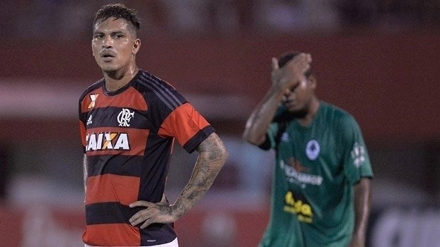 Flamengo vacila e empata na estreia do Carioca.