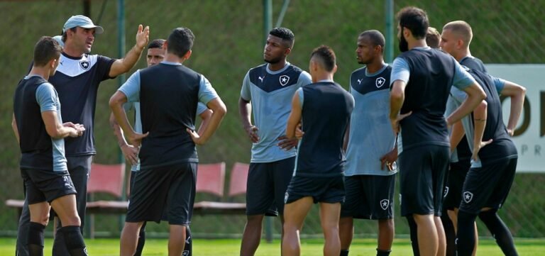 Por patrocinador master, Botafogo tenta desbloquear receitas.