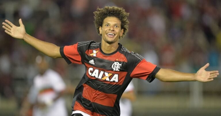 FLARCELONA vence e encanta.