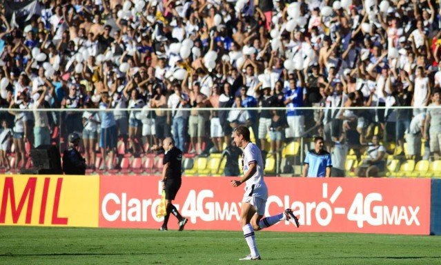 Tua imensa torcida capixaba bem feliz! Vasco vence e segue invicto na Taça Guanabara.