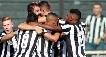 Botafogo deixa de utilizar três vagas no carioca.