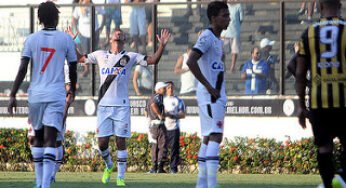 Vasco joga mal, empata com o Volta Redonda e perde a liderança do carioca!