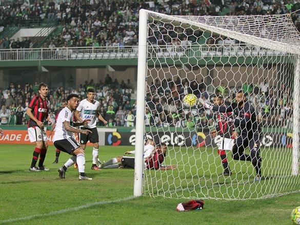 ”KAZIM” O HOMEM GOL DO ATLETIBA…