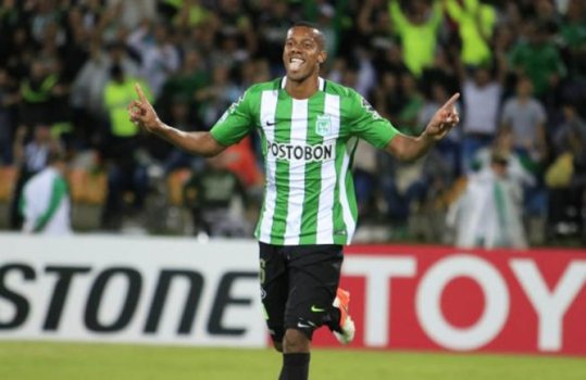 Nos próximos dias Copete também deve ser anunciado e ficará à disposição do treinador Dorival Jr.