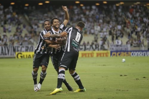 CEARÁ vence Goiás e respira