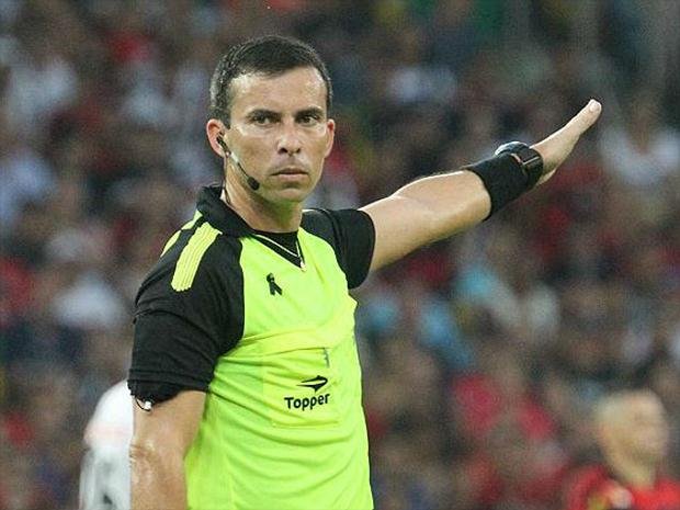 QUE SEJA FEITA JUSTIÇA – ÁRBITRO É AFASTADO APÓS POLÊMICAS NA PARTIDA ENTRE SPORT E ATLÉTICO-MG