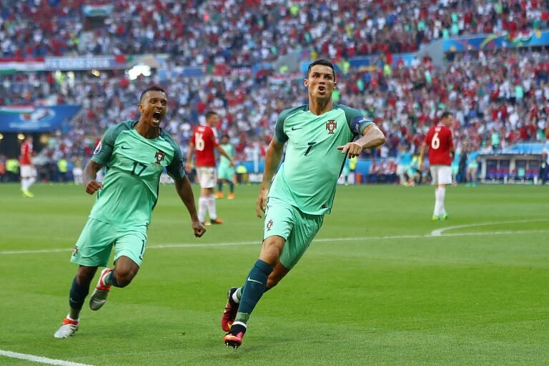 Com direito a golaço de CR7, Portugal busca empate e vai à próxima fase