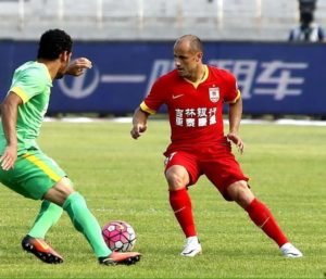 13-07-2016-05-07-40-bruno-meneghel-espera-vitoria-do-changchun-para-sair-da-lanterna