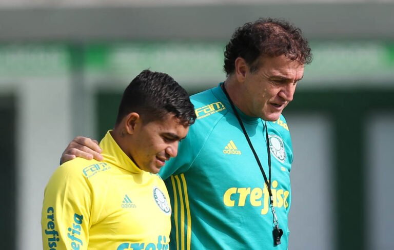 Apesar das perdas contra o Sport, Cuca ganha reforços durante a semana
