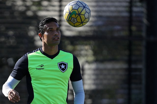 Dudu Cearense está a disposição do Botafogo