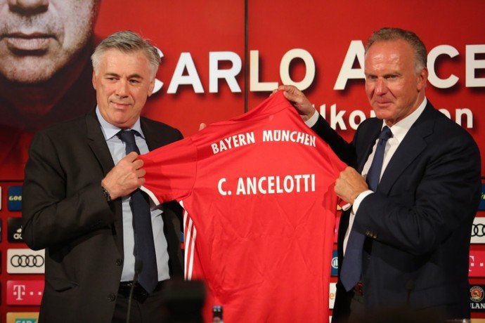 Bayern de Munique apresentou o técnico italiano Carlo Ancelotti.