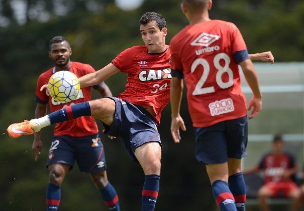 Sem descanso, Furacão se prepara para enfrentar o Cruzeiro