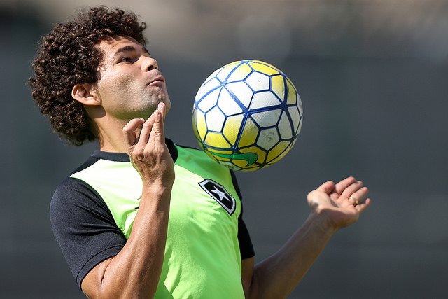 Botafogo joga em Juiz de Fora e tem Sport pela frente