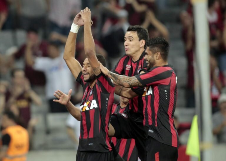 Furacão volta a vencer no Brasileirão