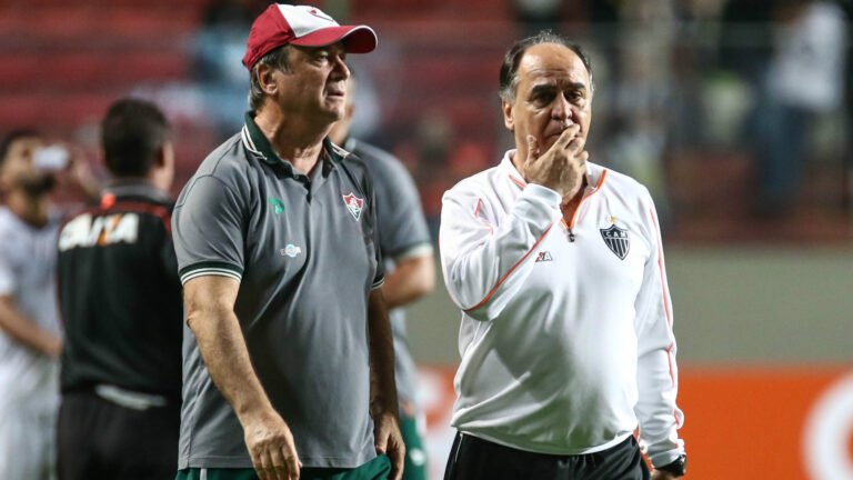 Galo joga mal e vê lideres abrir vantagem