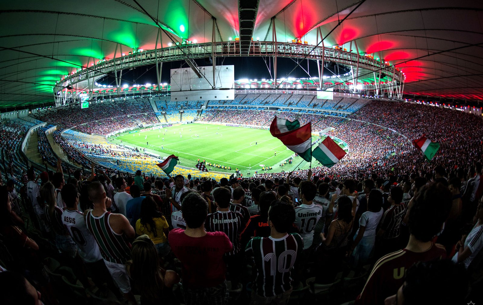 MOMENTOS Relembrando jogos importantes do Fluminense no Maracanã