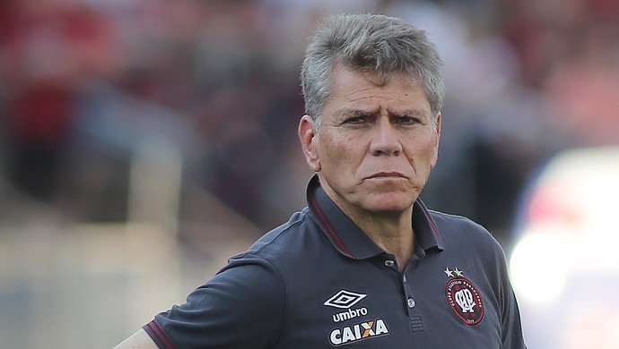 Quem fala o que quer,  ouve o que não quer!
