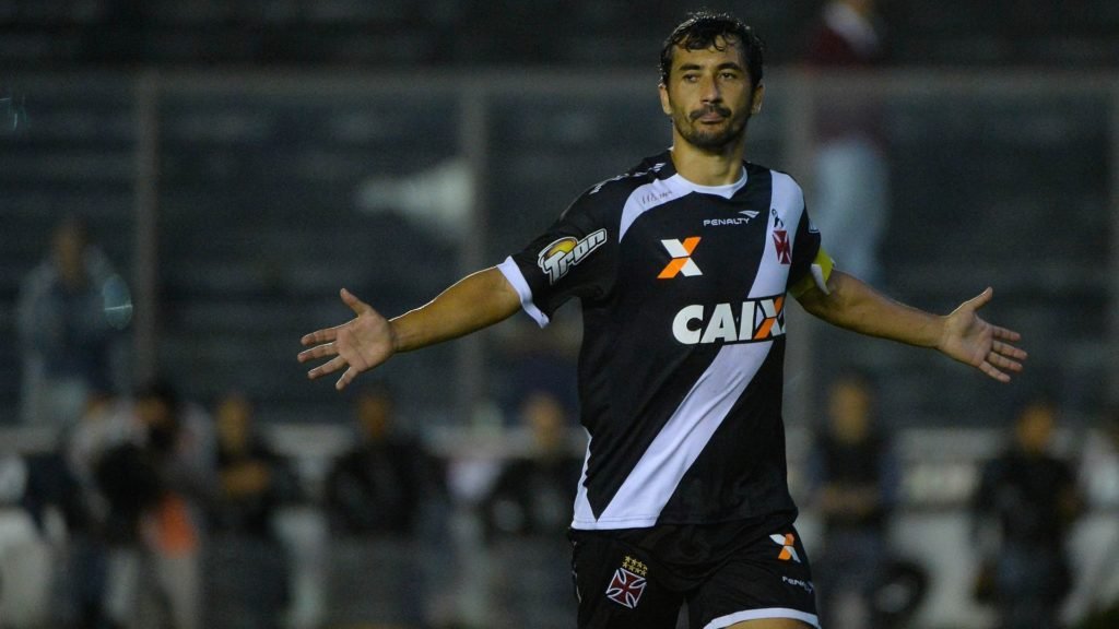 16abr2014-douglas-comemora-gol-do-vasco-sobre-o-resende-pela-copa-do-brasil-1397702997531_1920x1080