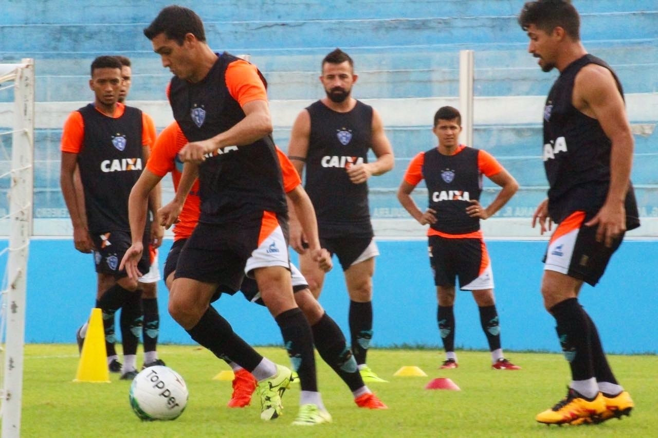 Paysandu volta aos treinos para enfrentar o Vila Nova