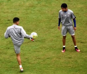 O meia paraguaio Alexis Rojas é relacionado pelo segundo jogo seguido (Foto: Divulgação/Fluminense)