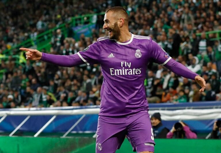 Gol de Benzema garante Real Madrid nas oitavas de Final da UCL