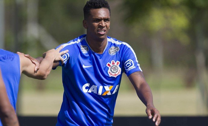 O Bom filho a casa torna: Jô retorna ao Corinthians e é a segunda contratação do Timão para 2017.