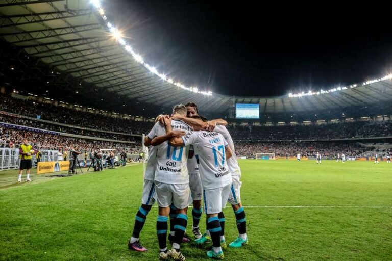 Segunda Casa: Grêmio cala o Mineirão mais uma vez!