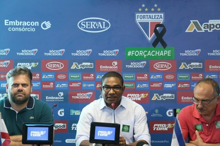 César Sampaio é apresentado como executivo de futebol do Fortaleza