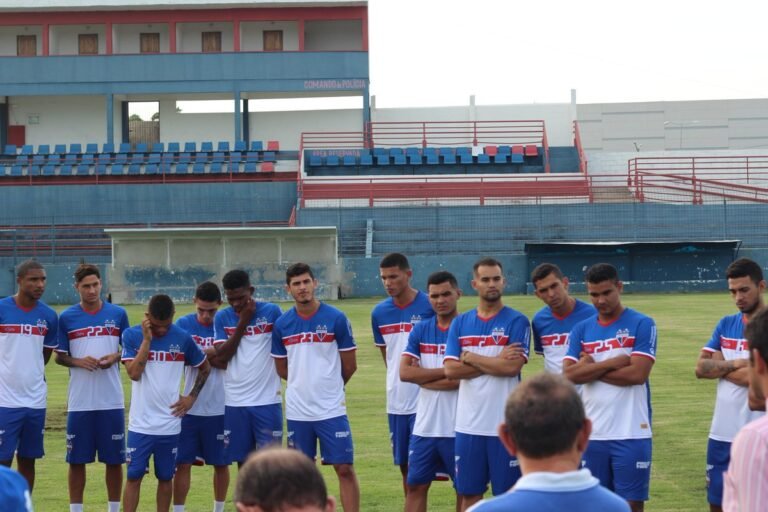 Fortaleza elenco se apresenta para pré-temporada