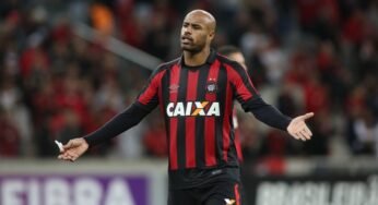 Baixa no elenco… E aí diretoria?!