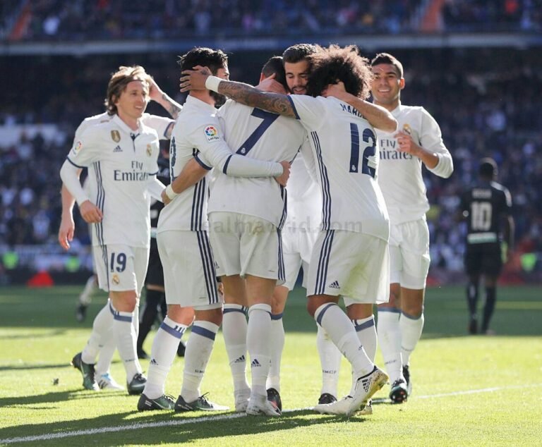 Real Madrid goleia e completa 39 jogos de invencibilidade