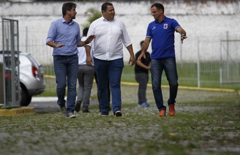 REFORÇOS NO TRICOLOR