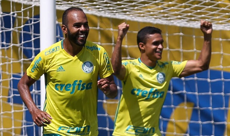 Eduardo Baptista chama Guerra e mais 21 para enfrentar o Ituano