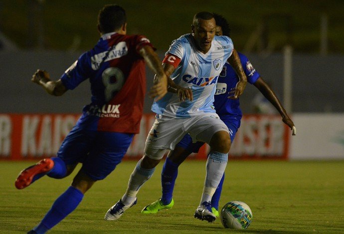 Londrina vence e permanece 100% na Primeira Liga.