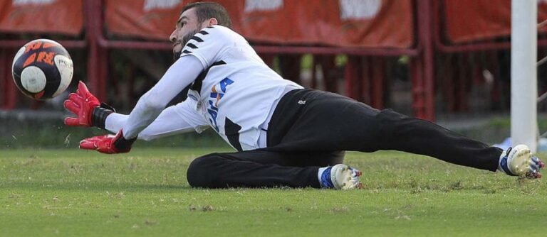 Com Vanderlei e sem Zeca, Santos é relacionado para a partida contra o Santo André