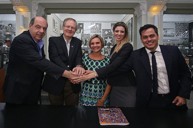 Botafogo renova patrocínio com a Caixa e valor aumenta