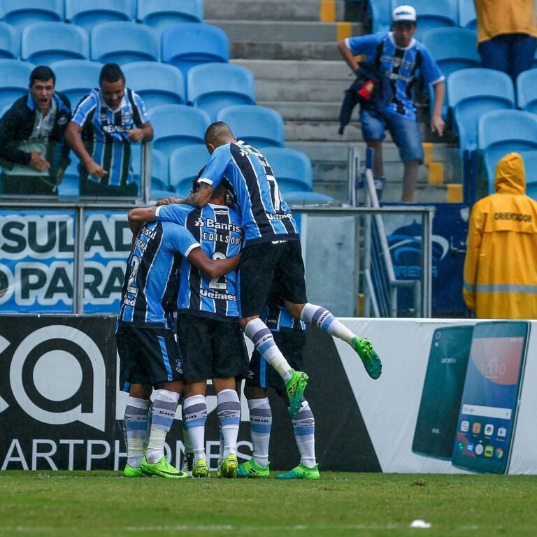 Empate dentro de casa!
