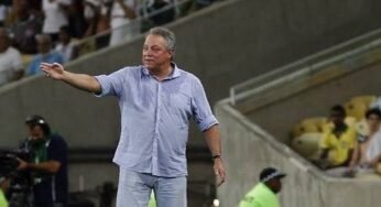 Abel lamenta derrota em primeira partida, mas elogia apoio da torcida tricolor.