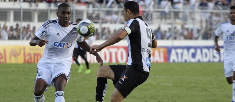 Nos pênaltis, Santos perde e fica fora da semifinal do Paulista.