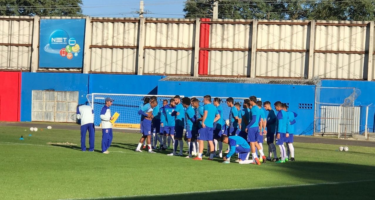 Jogadores a disposição para encarar o Goiás