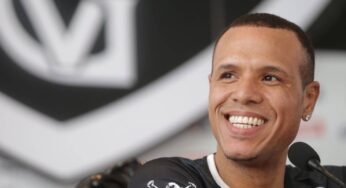 Confira na íntegra a coletiva de Fabuloso na tarde desta terça-feira em São Januário.