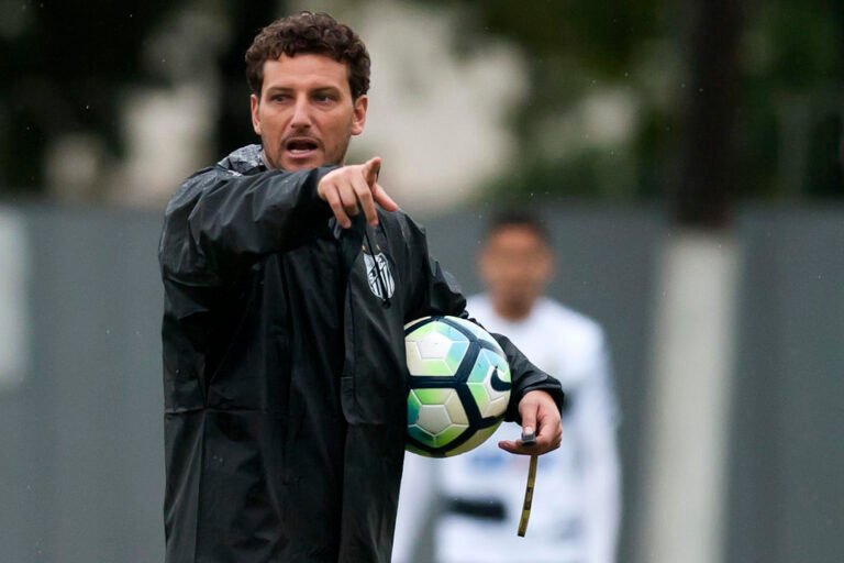 Na partida do recomeço, Santos vence a segunda no brasileirão.