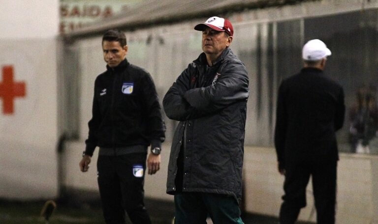 Levir Culpi é o novo técnico do Santos.