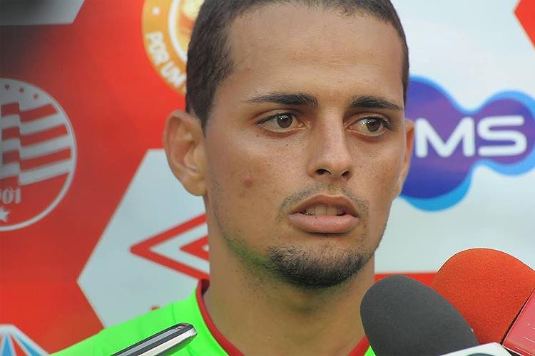 Mais um reforço anunciado do Santa Cruz